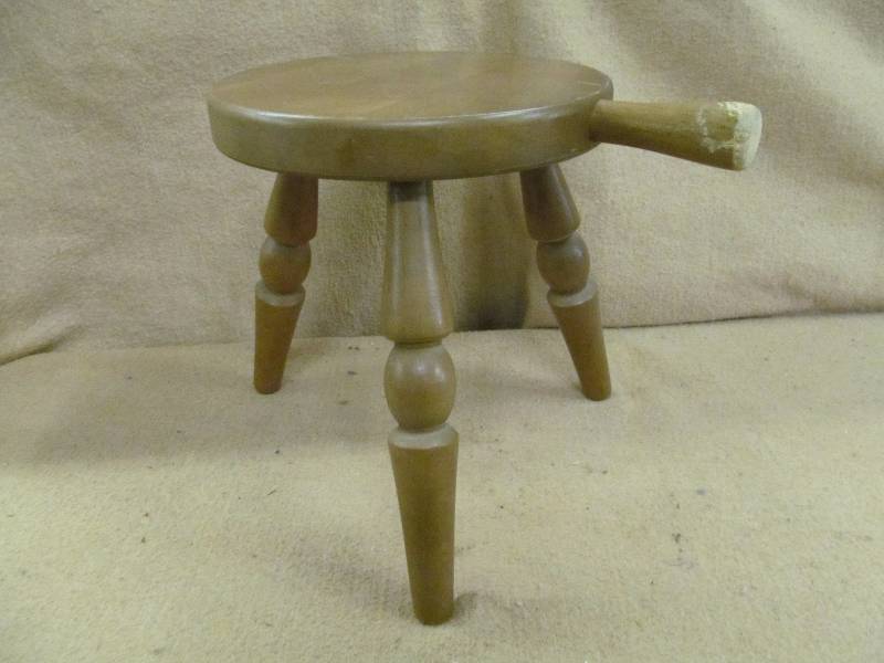 lot 219 image: Vintage Stool