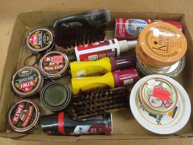 lot 242 image: Shoe polish