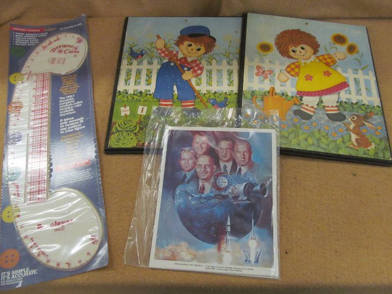 lot 261 image: Pictures
