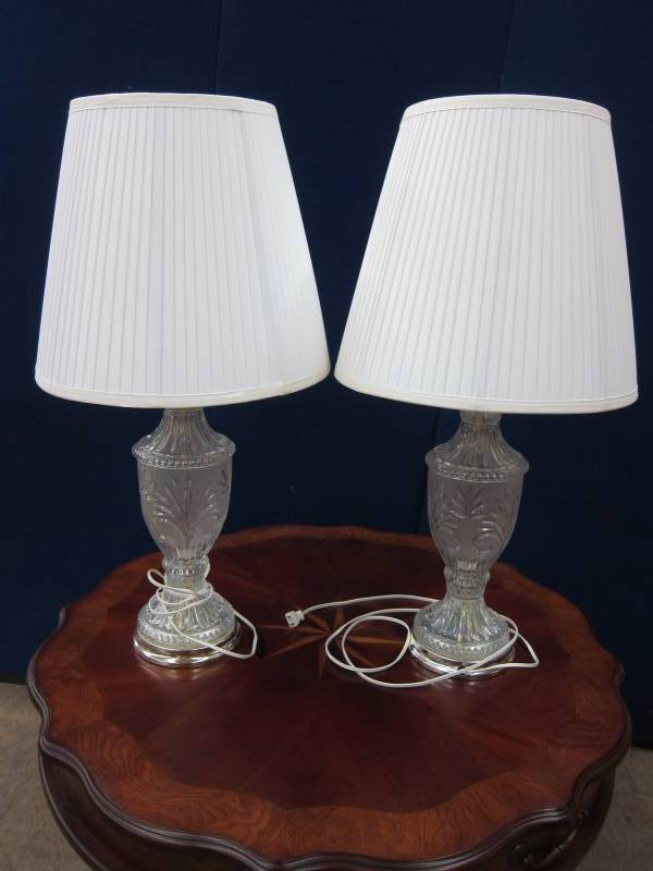 lot 15 image: Cut Glass Table Lamps
