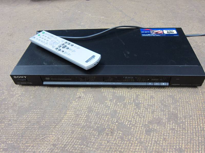 lot 25 image: Sony DVD Player