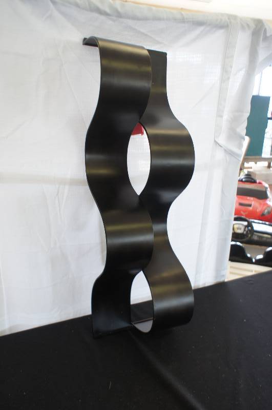 Wave Wall Mount Magazine Rack