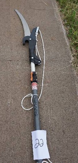 lot 22 image: Fiskars Brand TreePole Saw