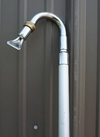lot 41 image: Orbit Sunmate Brand Telescoping Gutter Cleaning Tool