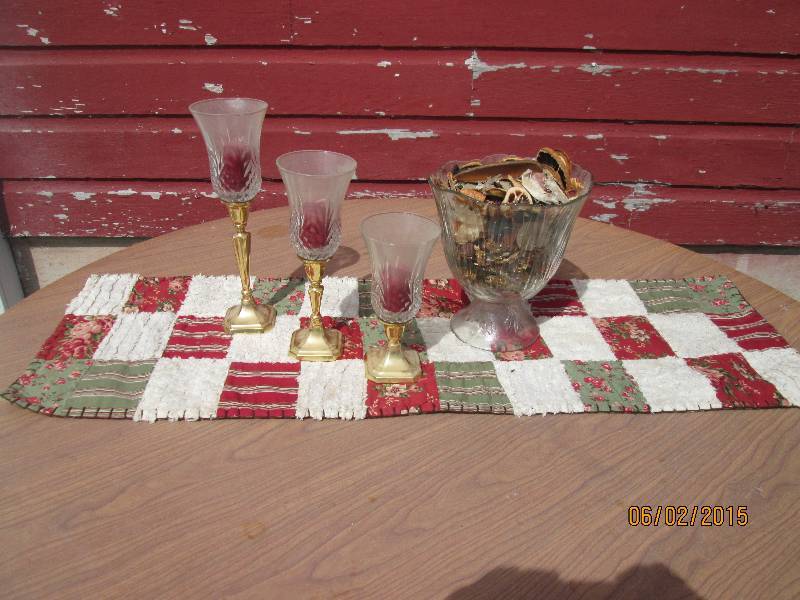 lot 95 image: Set of candle sticks with glass vot...