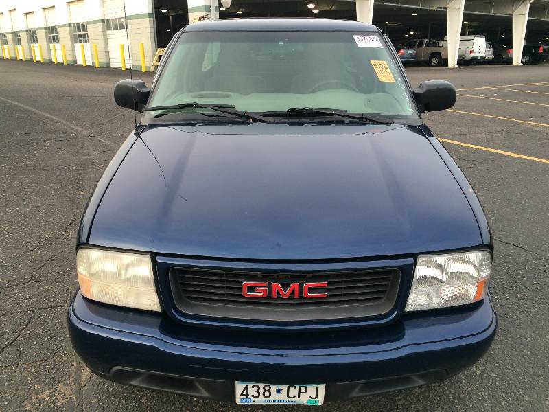 2001 GMC Sonoma SL