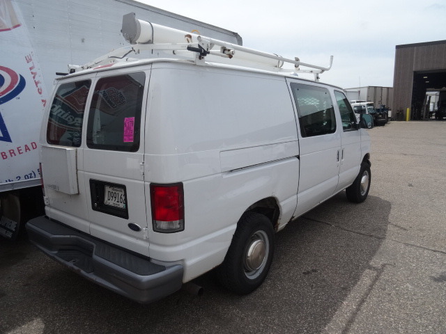 Ford E250 Van
