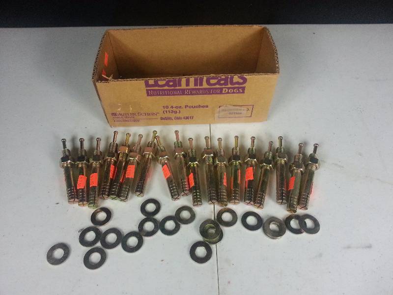 4 12 Concrete Anchors (18) Count