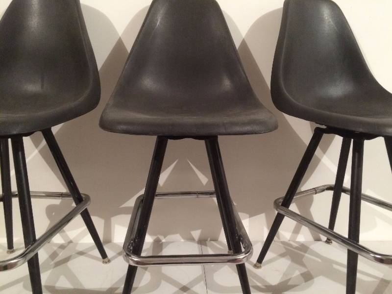 3 Black Bar Stools