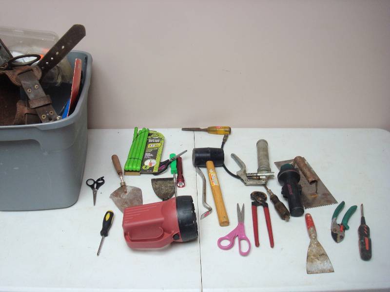 lot 38 image: Bin Filled With Tools And Hardware