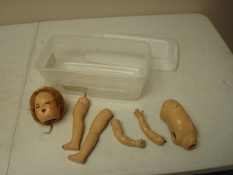 lot 68 image: Vintage Doll In Parts