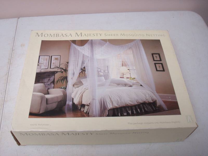 lot 103 image: New Mombasa Sheer Mosquito Bed Netting