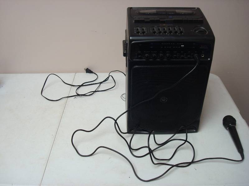 lot 136 image: Cassette Karaoke Machine, Works And Speaker Amp