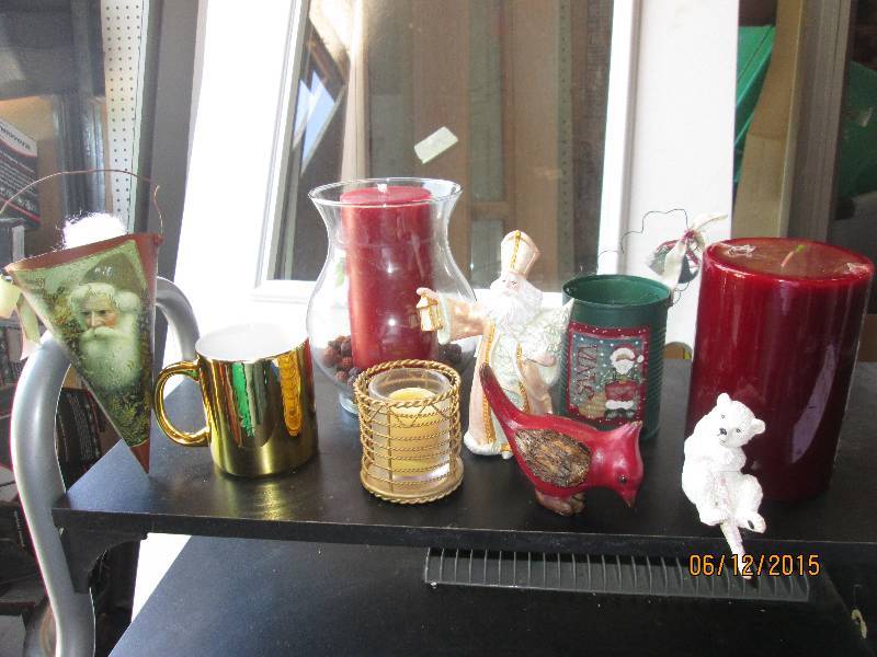 Small lot of miscellaneous Christma...