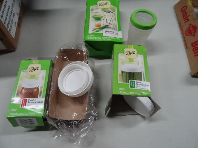 Kitchen lot