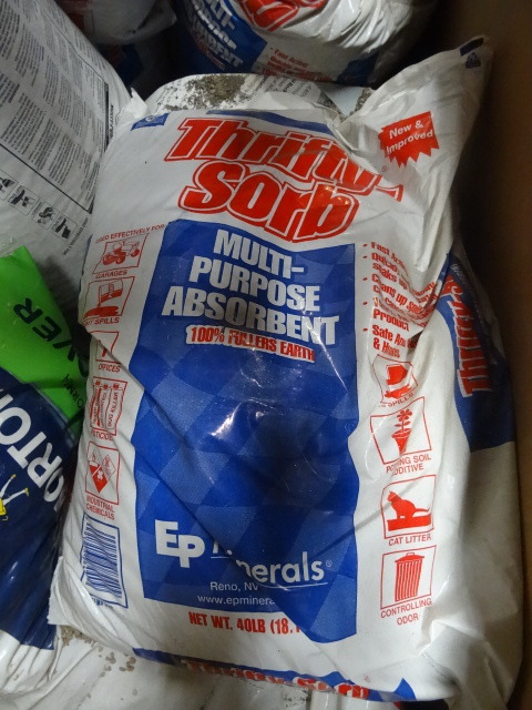 Oil absorbent