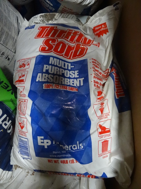 Oil absorbent