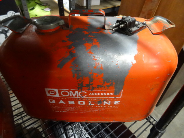 Outboard motor tank