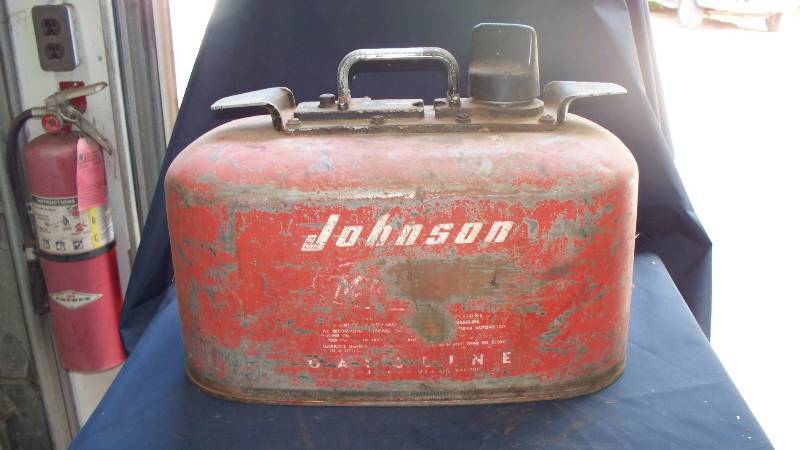 lot 41 image: Gas can