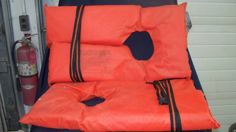 lot 51 image: Life Jackets