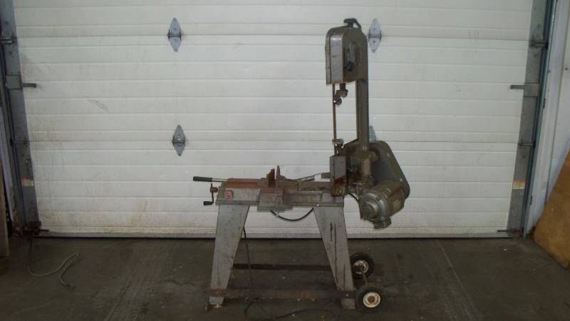 lot 73 image: Band Saw