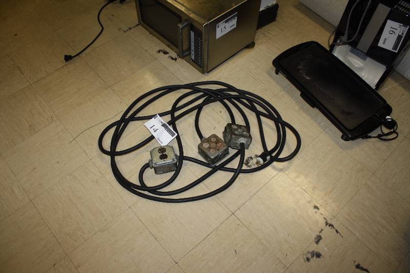 lot 14 image: Lot of Commercial Extension Cords wMultiple Outlet Boxes.