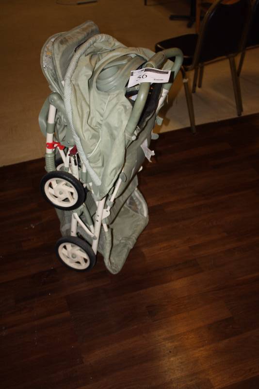 lot 56 image: Baby Stroller w6 Wheels & Push Handle Sun Shade.
