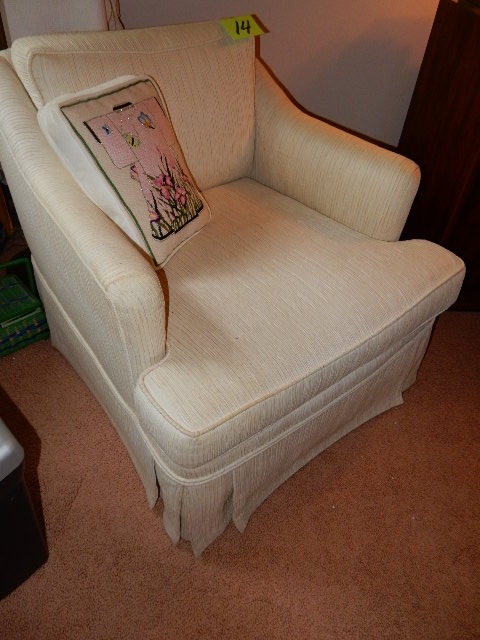 Nice side Chair by Henredon