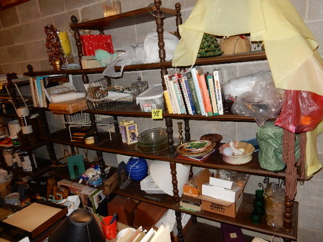 Simulated Wood Shelving, Flexible configuration