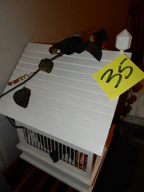 Nice Wood Bird  Cage