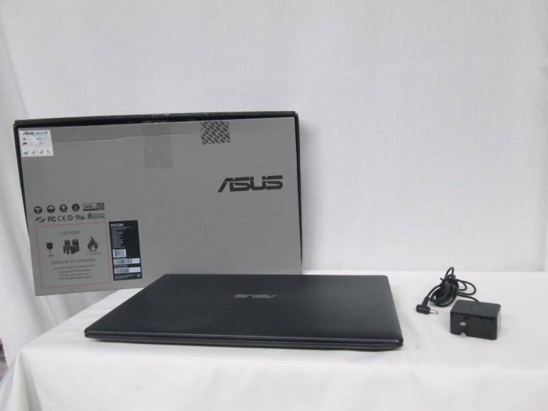 lot 14 image: ASUS 15.6 Touch Screen 4GB Windows 8.1 Laptop