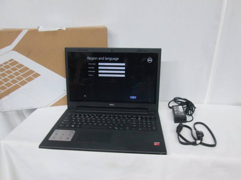 lot 11 image: Dell Inspiron 15.6 Touch Screen 8GB Laptop