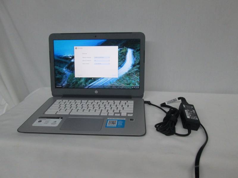 lot 23 image: HP Chromebook 14 Google Chrome Laptop  White