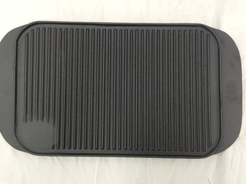 lot 11 image: new chefs mark cast iron griddle