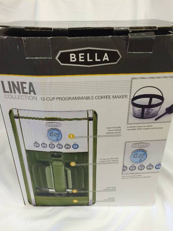 lot 41 image: bella 12 cup coffee maker