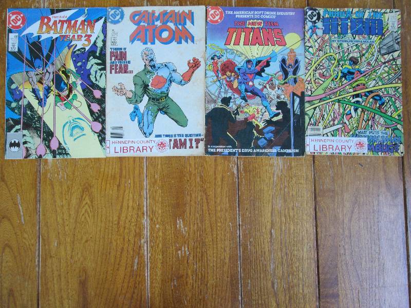 lot of 4 comic books batman year 3,...