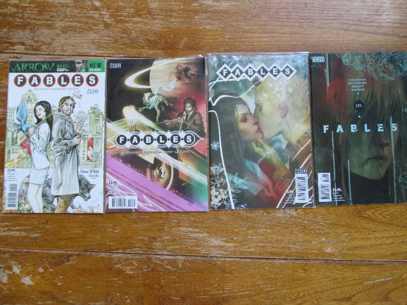 lot of 4 fables comic books ...