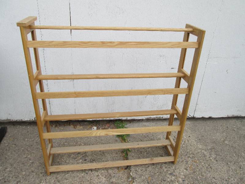 Shoe rack, 34 x 36 x 8...
