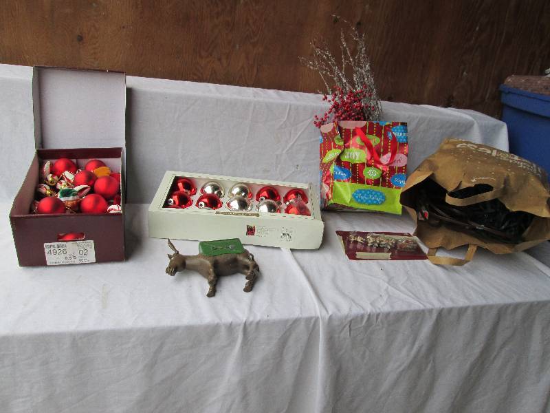 Lot of Holiday items...