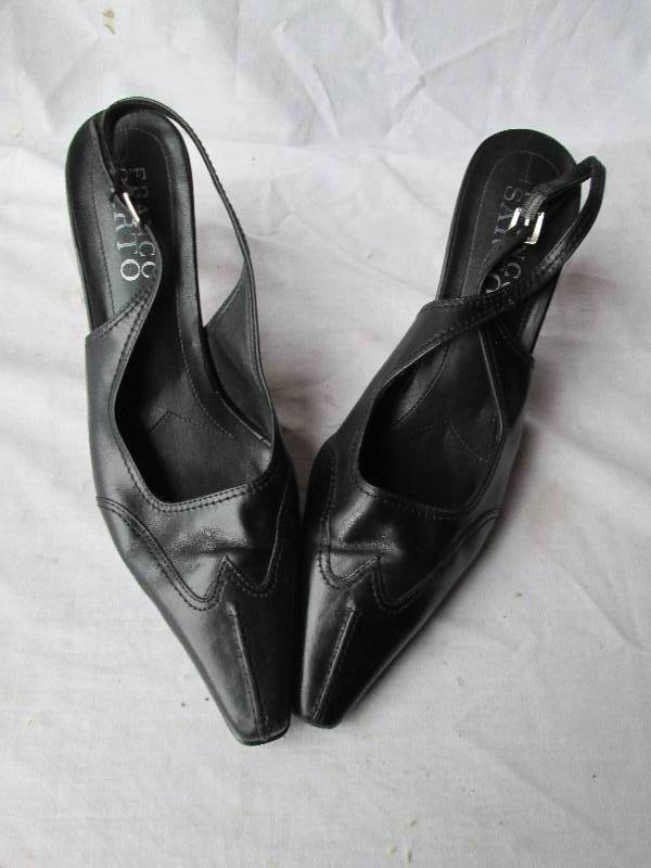 Franko Sarto heeled shoes in good c...