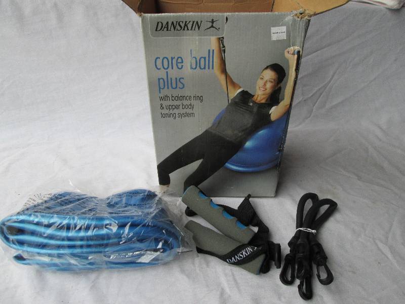 Core Ball plus exercize ball, looks...