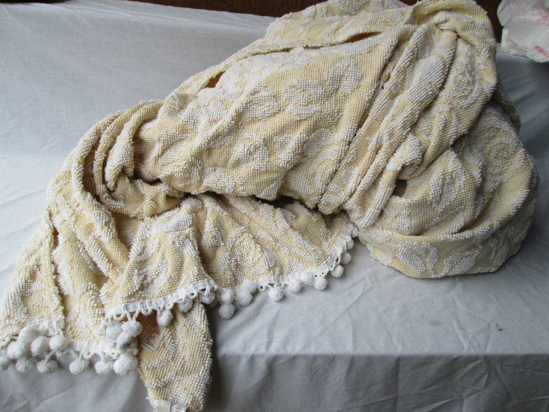 Blanket in good condition...