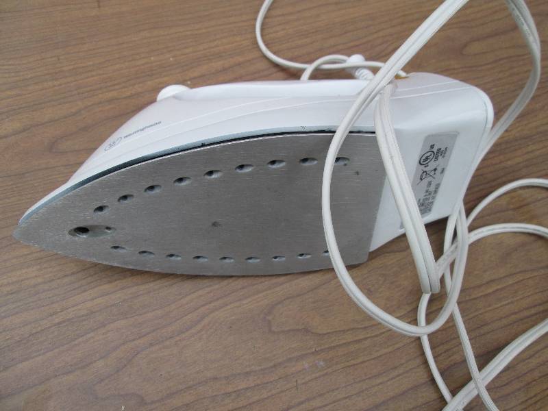 Clothes iron in good condition...