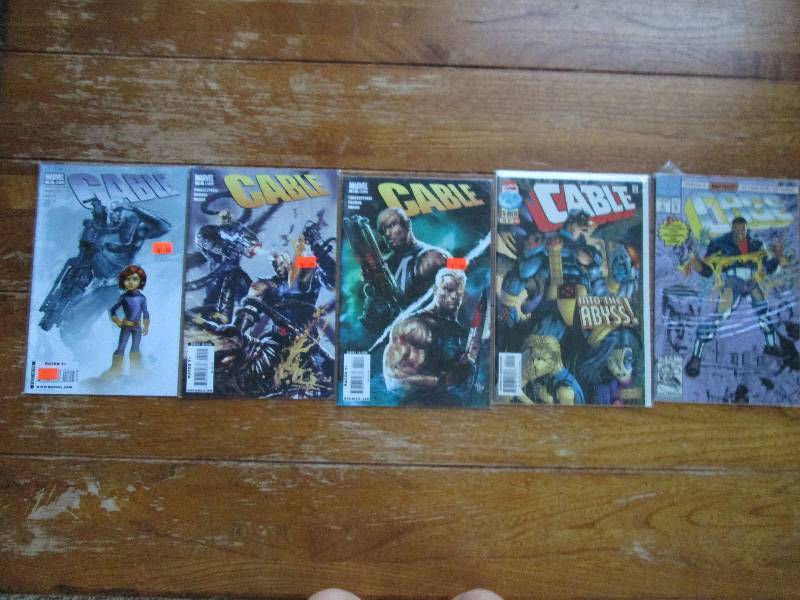 lot of 5 Cable comic books ...