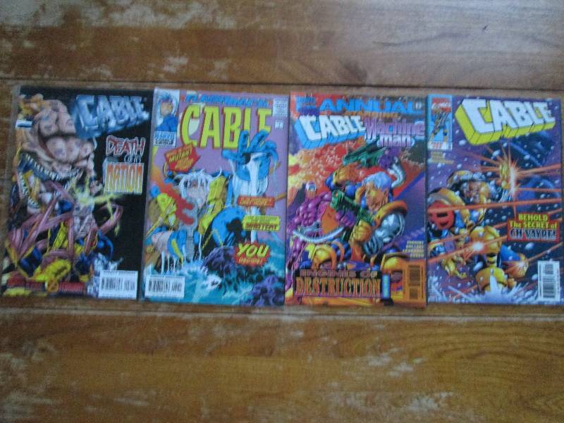 lot of 4 Cable comic books ...