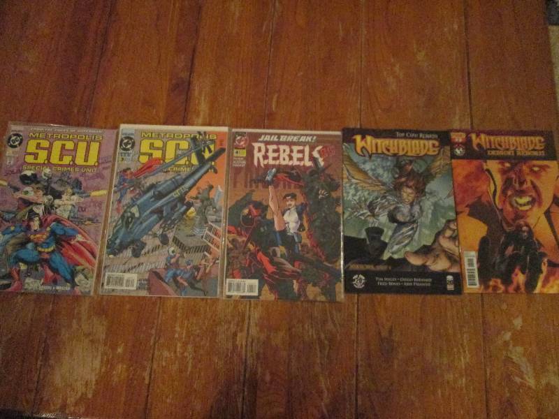 mixed lot of 5 comic books- rebal 9...