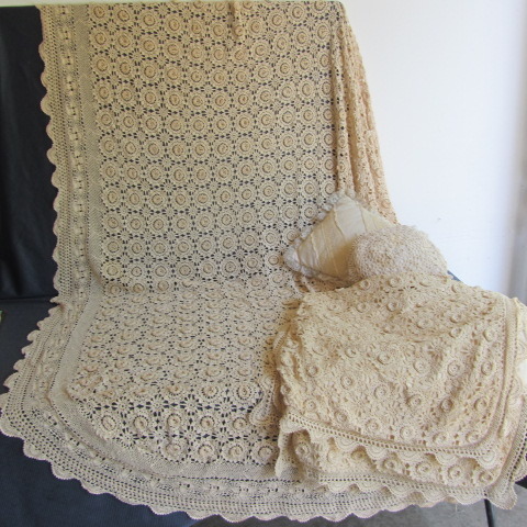 Crocheted Fancywork