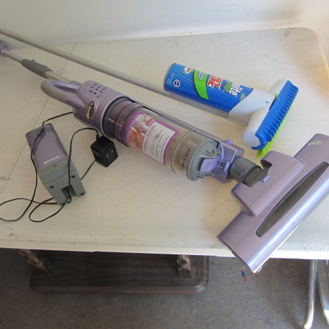 Shark & Woolite Cleaners