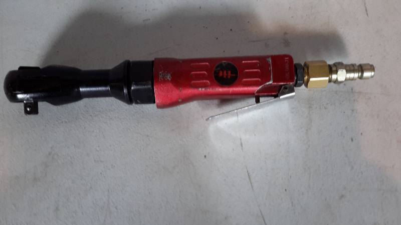 Pneumatic Wrench