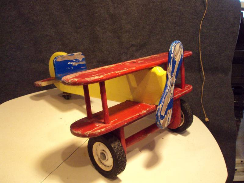 Vintage Ride-on Airplane